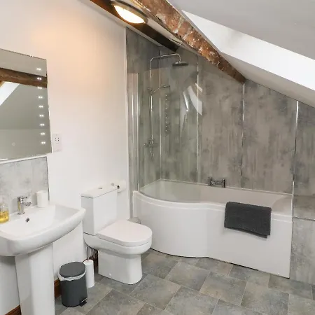 Holiday home Fryston *
